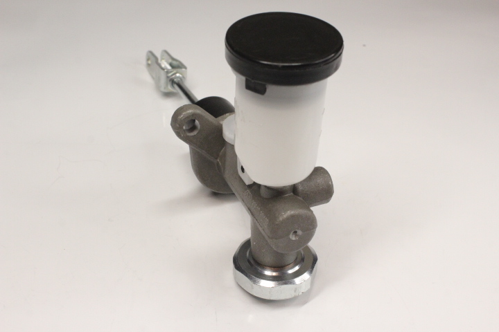BOMBA DE CLUTCH NISSAN NP300 D22 2.5 2009-2015 NV350 2.5 2014-2024 